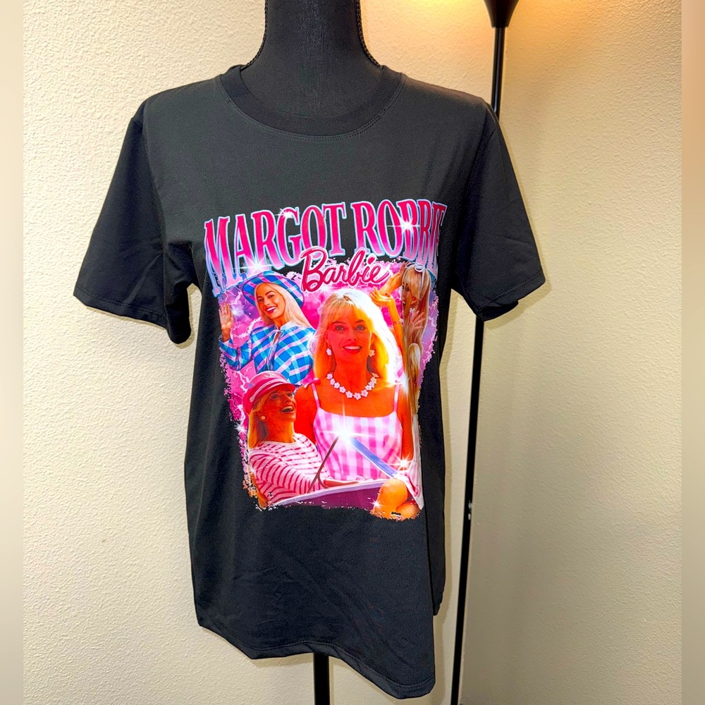 No Brand Margot Robbie “Barbie” Tee. Large. Like New.